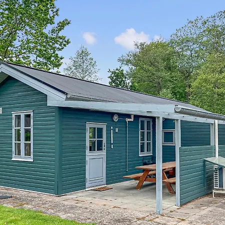 4 Bedroom Stunning In Feriehus