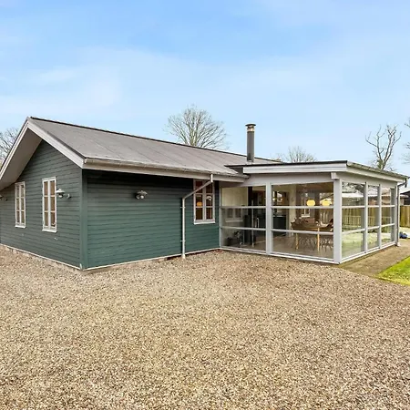 4 Bedroom Stunning In Feriehus Haderslev