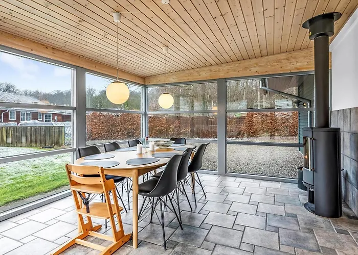 4 Bedroom Stunning In Feriehus Haderslev