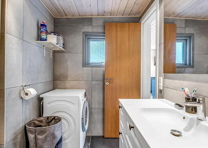 4 Bedroom Stunning In Haderslev